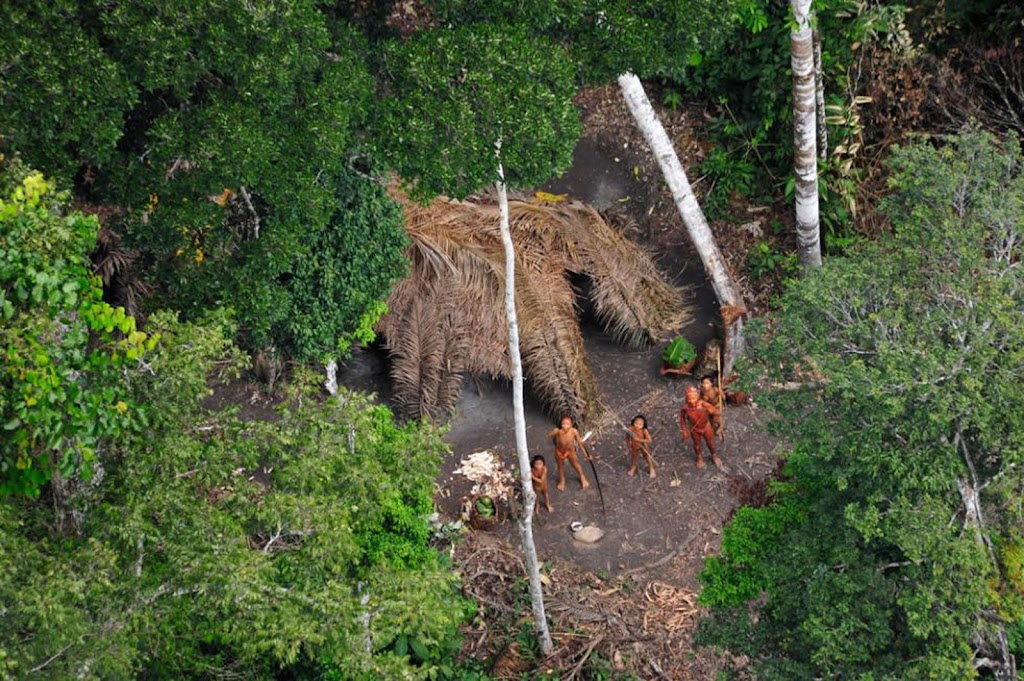 STF proíbe missões religiosas em terras indígenas isoladas