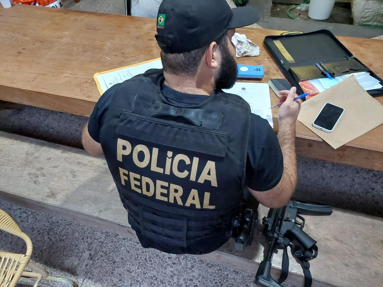 Irmã e sobrinho do governador de Roraima são alvos de operação da Polícia Federal