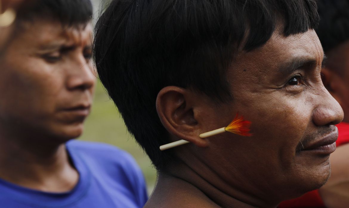 Garimpo ilegal produz impactos sociais graves em indígenas Yanomami