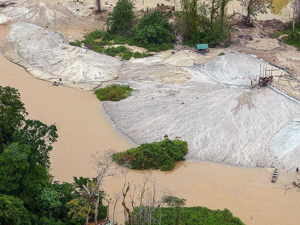 Governo cancela 406 pedidos de mineração na Terra Indígena Yanomami