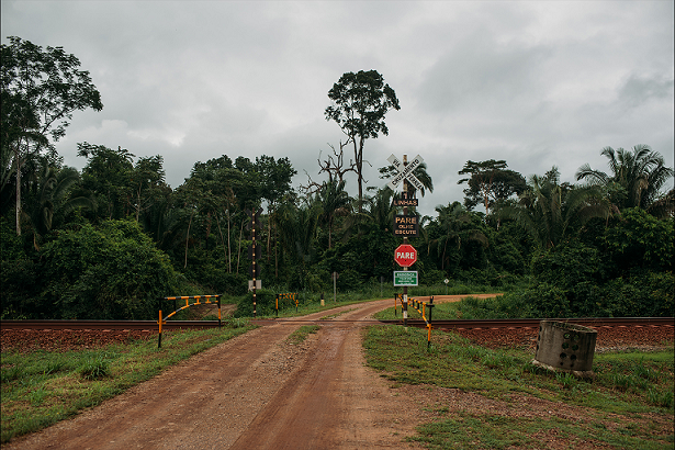 Nova ferrovia da Vale provoca discórdia em povo indígena da Amazônia